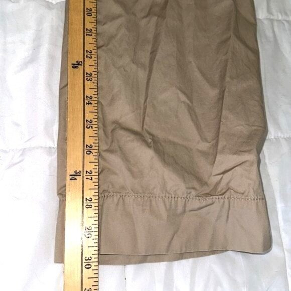 Liz Claiborne Womens Jackie Chino Pants Size 10 Beige Made In China - Picture 9 of 9